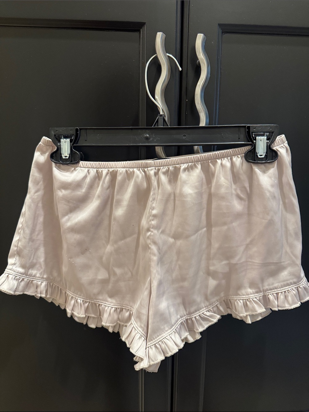 Brandy Melville Silky Ruffle Hem Sleep Shorts in Light Blush